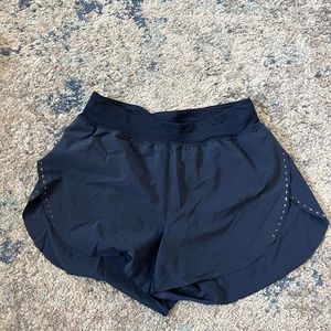 Lululemon Fast & Free High Rise Reflective Short 3" Size 4